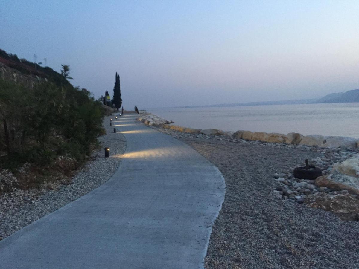 Holiday Home Thomas And Friends Brenzone sul Garda Exterior photo